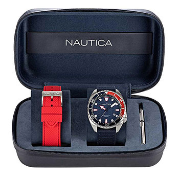 Швейцарские наручные  мужские часы Nautica NAPHAS905. Коллекция Hammock Box Set