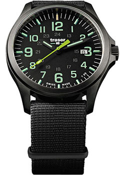 Швейцарские наручные  мужские часы Traser TR.107863. Коллекция Officer Pro