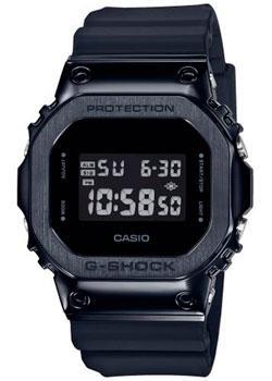Часы Casio G-Shock GM-5600B-1ER