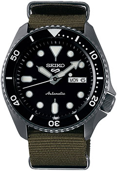 Японские наручные  мужские часы Seiko SRPD65K4. Коллекция Seiko 5 Sports
