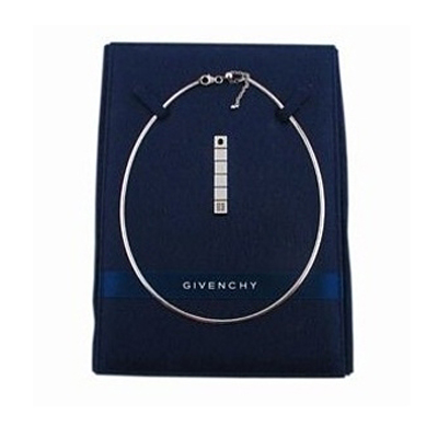 Givenchy Подвеска Givenchy TDC02S