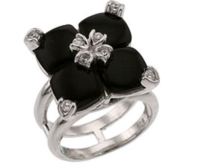 Серебряное кольцо Ювелирное изделие 33749