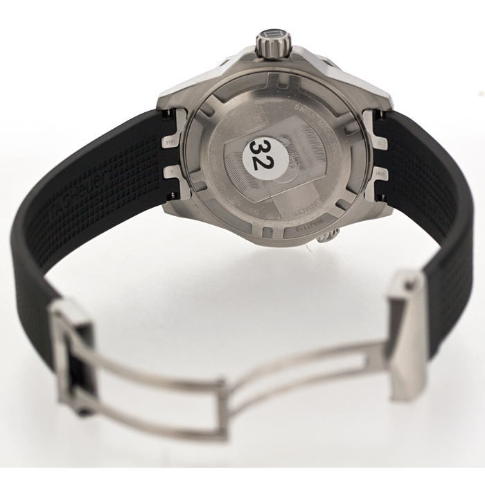 tag heuer aquaracer waj1110