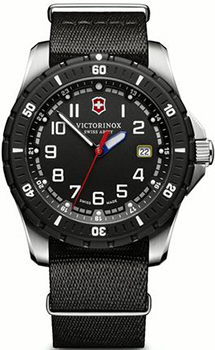

Швейцарские наручные мужские часы Victorinox Swiss Army 241674.1. Коллекция Maverick Sport