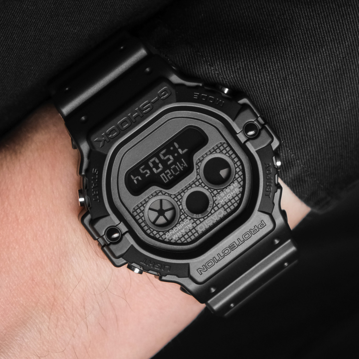 casio DW-5900UBB-1