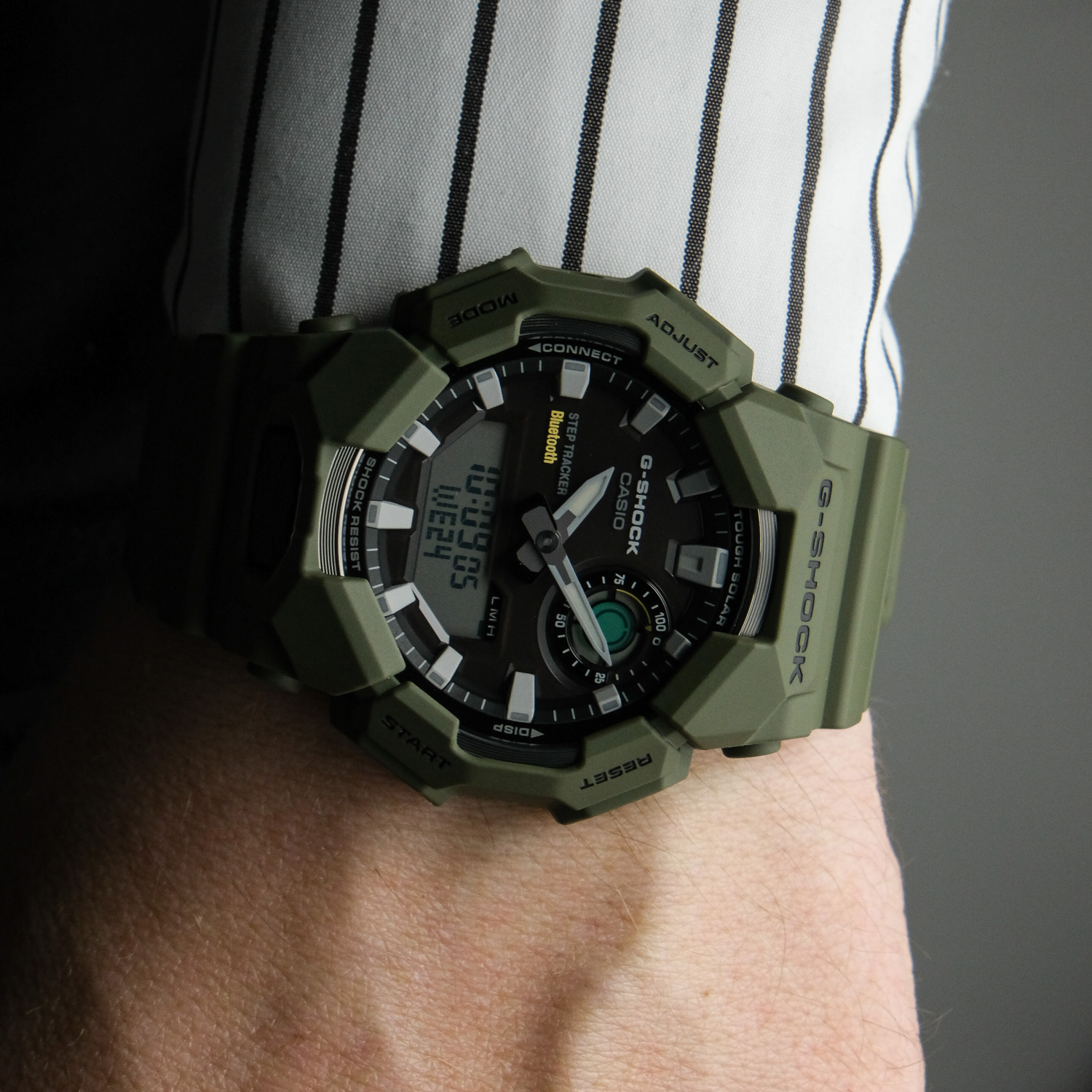 casio GA-B010-3A