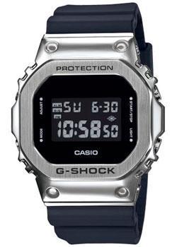 Часы Casio G-Shock GM-5600-1ER