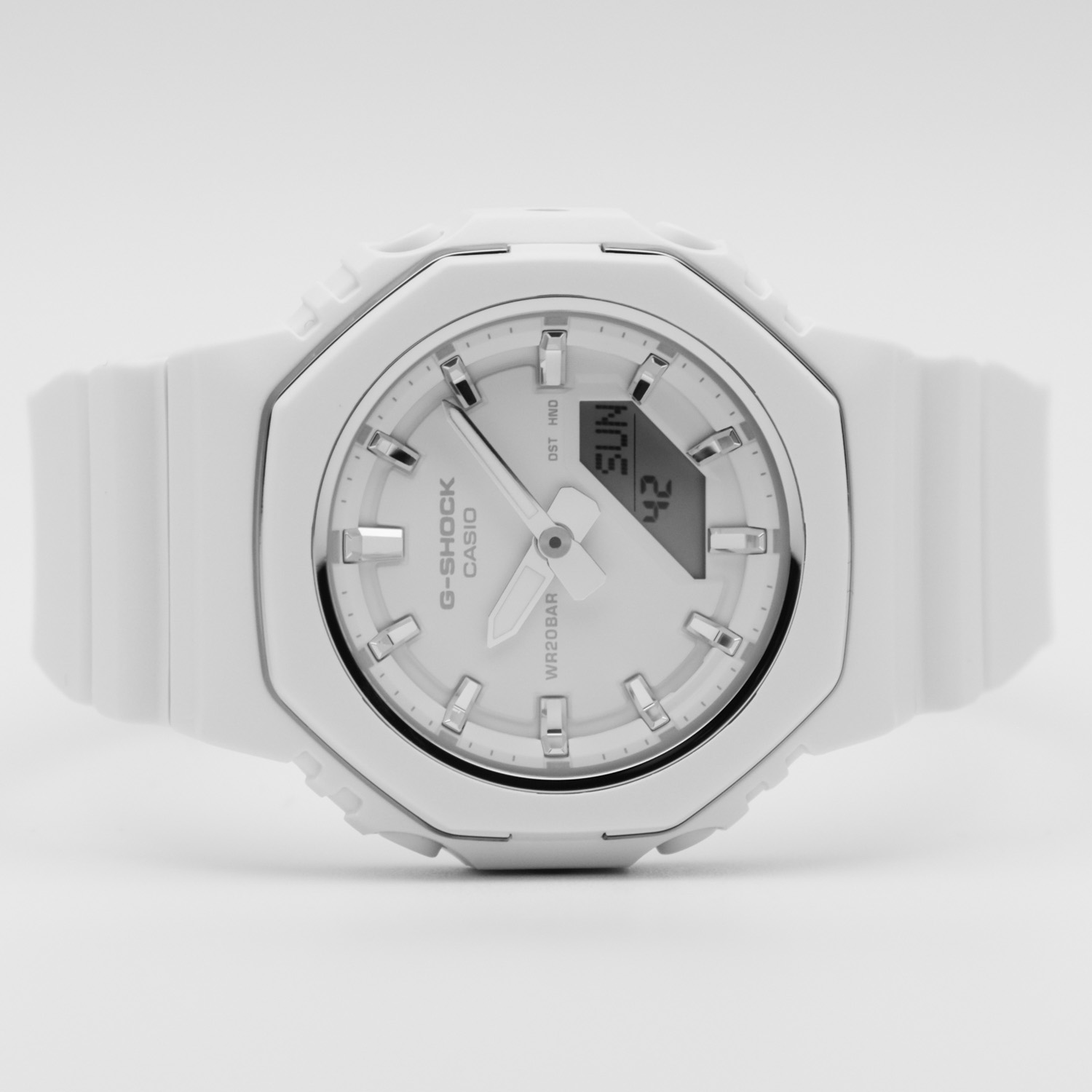 casio GMA-P2110-7A