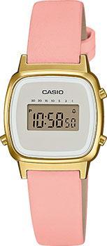 Японские наручные  женские часы Casio LA670WEFL-4A2EF. Коллекция Digital - фото 1