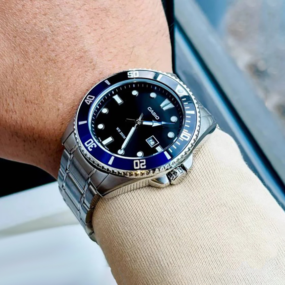 casio MDV-107D-1A2