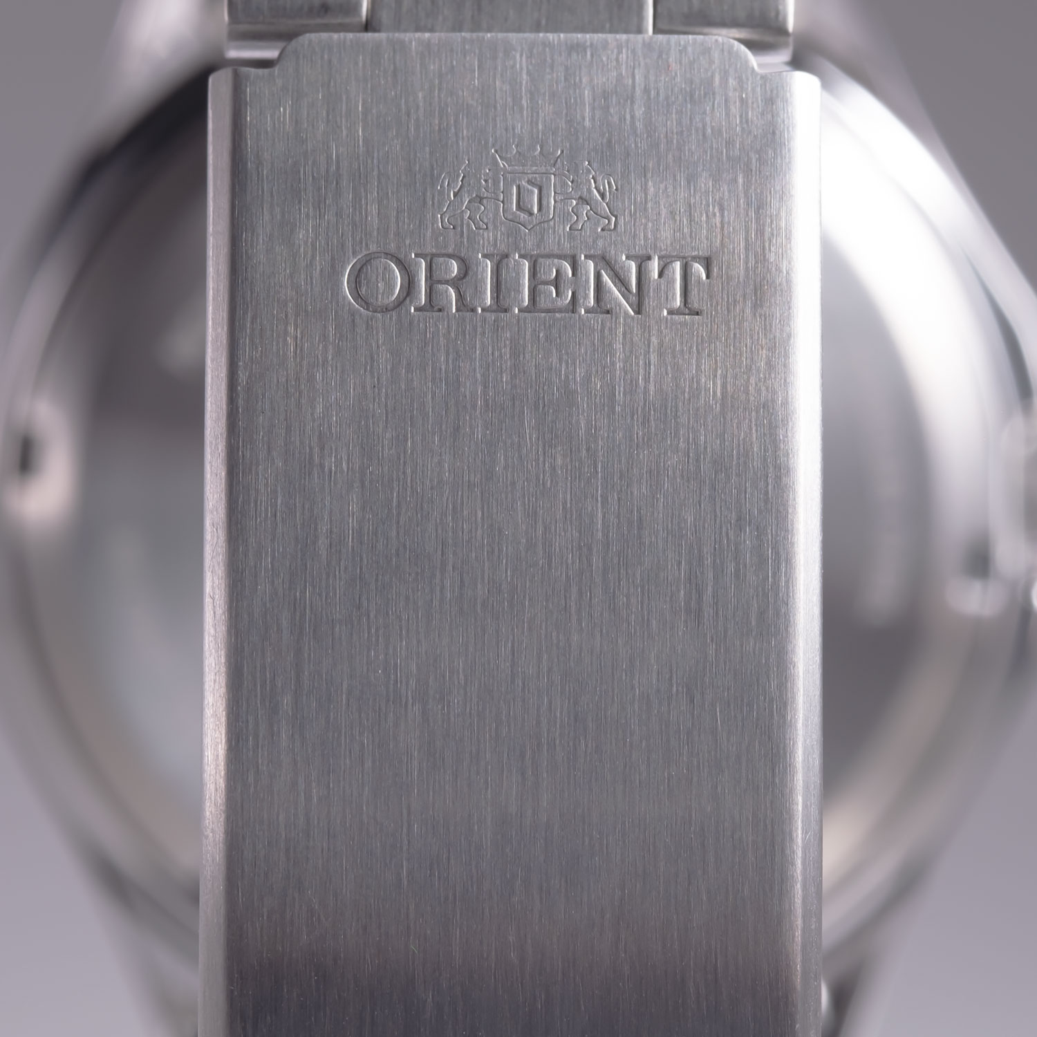 orient RA-AB0F09L19B