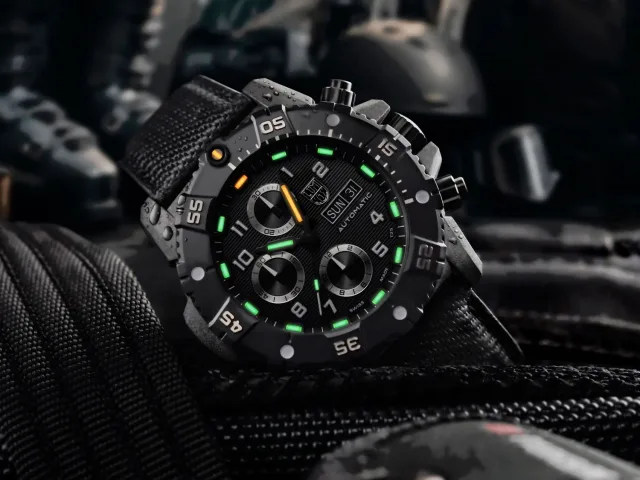 Luminox Master Carbon SEAL Chronograph Automatic — первый автоматический хронограф серии