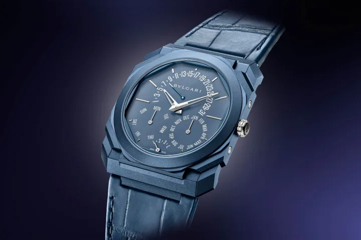 Bvlgari представила Octo Finissimo Perpetual Calendar в синем титане
