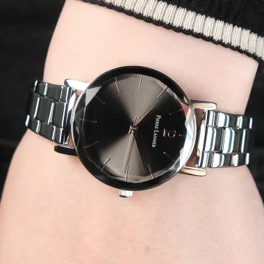Часы Pierre Lannier Multiples 012P958