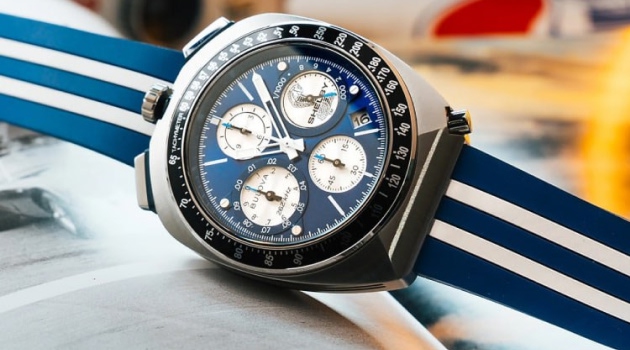 Bulova Shelby — вид сбоку